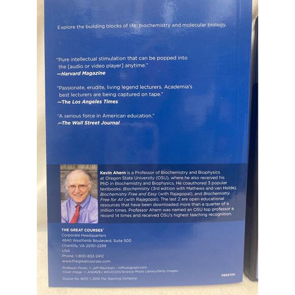 The Great Courses Biochemistry and Molecular Biology How Life Works 6 DVD Set - Picture 2 of 3